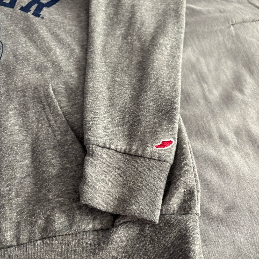Butler University Bulldogs Gray Hoodie Sweatshirt Size Medium - Picture 4 of 7